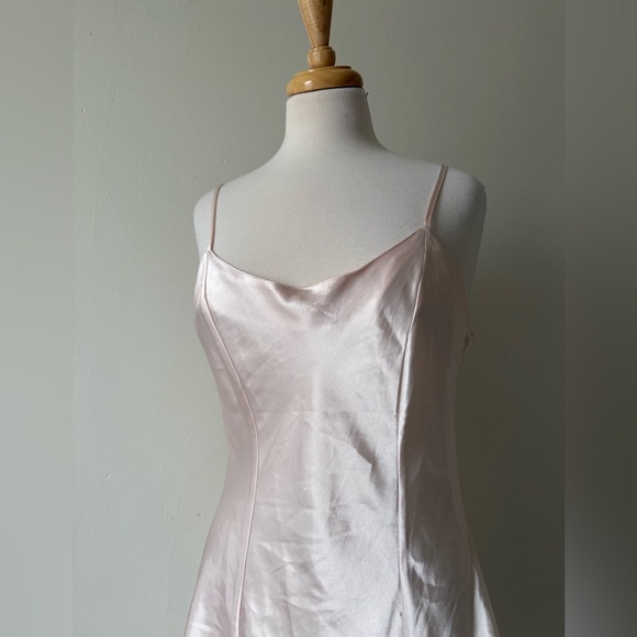 Vintage Versailles Blush Satin Slip Dress • Y2K Mini/Nightie - Picture 2 of 6